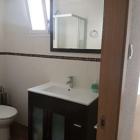 Alojo Patraix Apartment