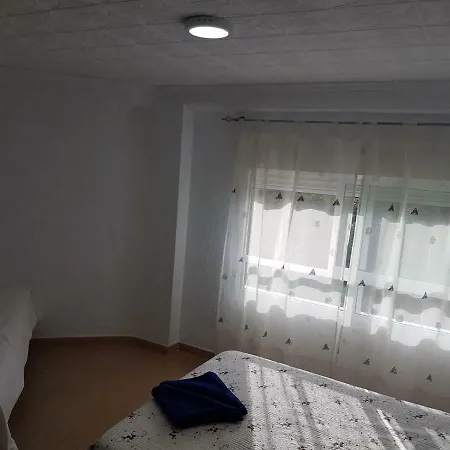 Apartment Alojo Patraix *