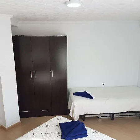 Apartment Alojo Patraix *