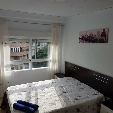 Apartment Alojo Patraix *